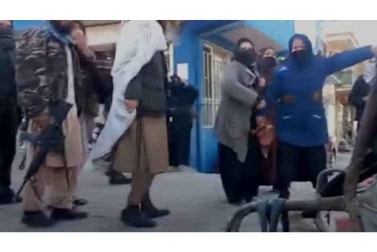 Afghanistan - Women For Women Organisation Halts Operations In Kabul After Taliban Raid