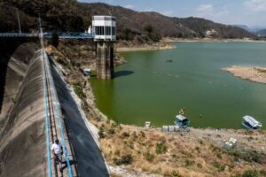 Mexico City - Water Crisis Worsening