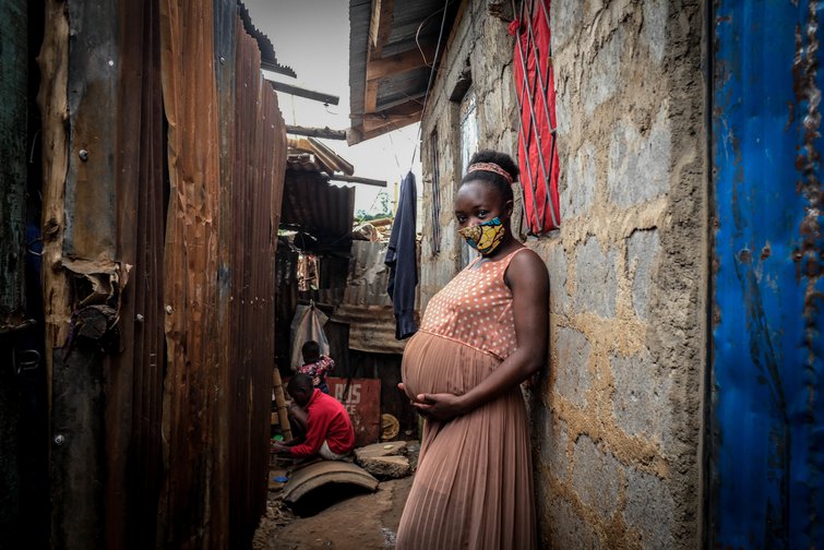 A woman 8 months pregnant in Kibera Slums Nairobi. Due to the COVID-19 lockdown, threats have risen on marginalized people especially the teenagers living in high poverty communities. Photo by Donwilson Odhiambo / SOPA Images/Sipa USA
