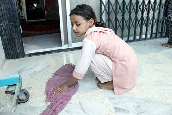 A Pakistani child domestic worker. Credit: Fahim Siddiqi /IPS