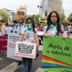 Banners read "Don't be indifferent, children are victims of abuses and the State would not do anything." | Photo: EFE 2 June 2019 - Denisse Herrera