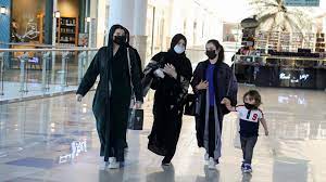 Women wear face masks as they walk at the Hayat Mall, in Riyadh, Saudi Arabia. (File photo: Reuters)