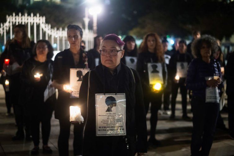 Women in Black: Silent Vigils Against War, for Peace